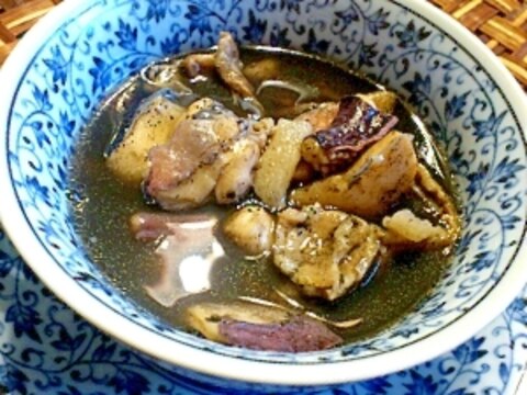 沖縄料理の定番いかすみ汁